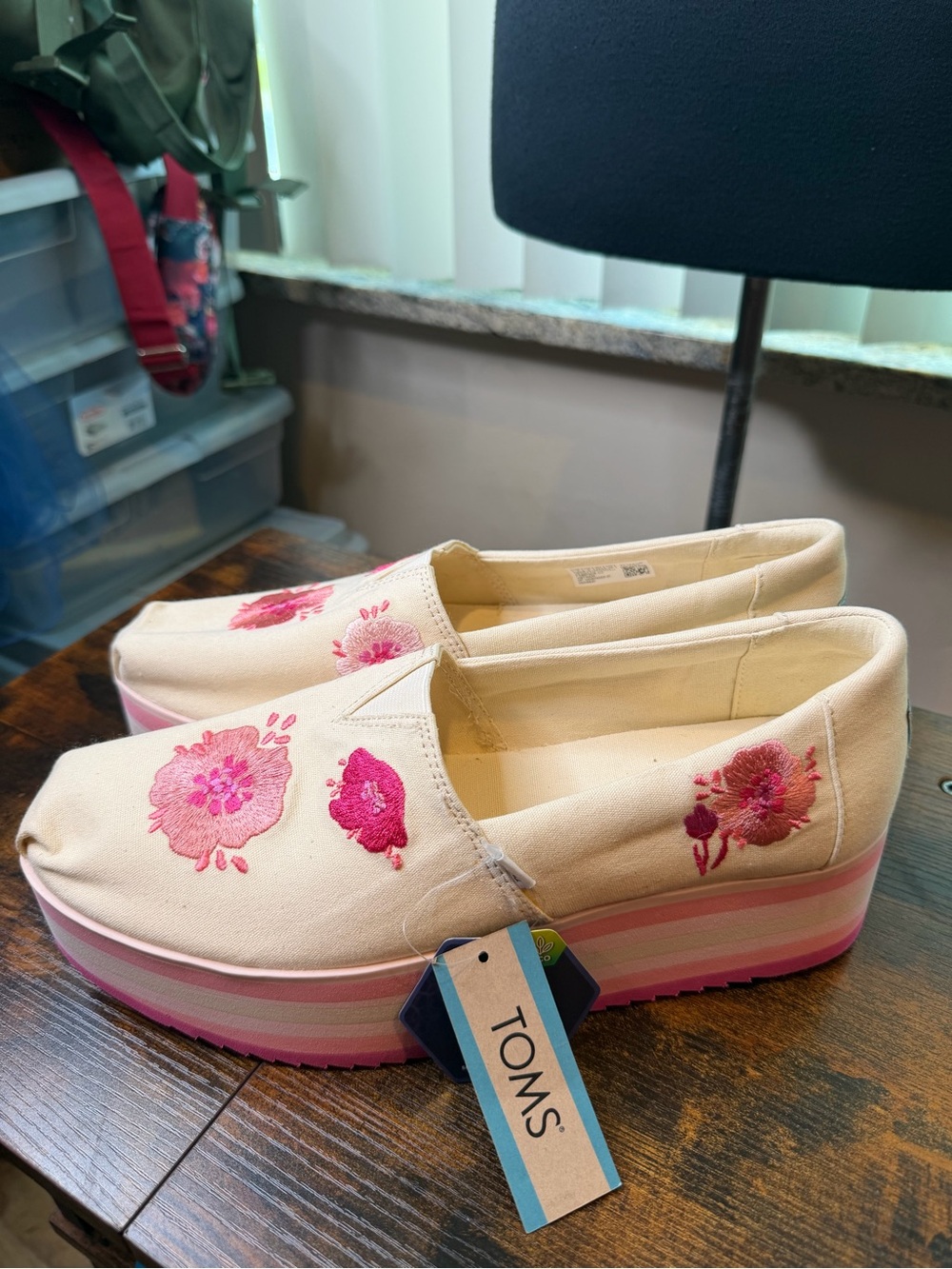 Toms Cream Slip-On Platform Mules with Pink Floral Embroidery Size 11